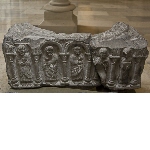 Fragments des fonts baptismaux romains